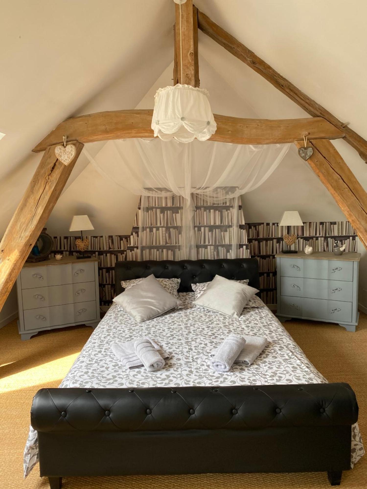 Maison Izaro Precy-Saint-Martin ภายนอก รูปภาพ